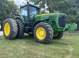 John Deere 8520 Tractor