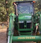 2014 John Deere 5100E