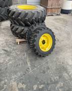 2022 John Deere 4066R R4 Industrial Tires
