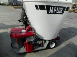 2022 Jay Lor 5050 Grinders and Mixer