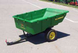 2011 John Deere 17P dump cart