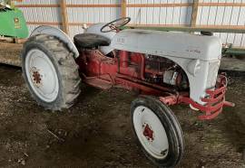 Ford 8N UTILITY TRACTOR