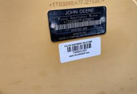 2015 John Deere 326E