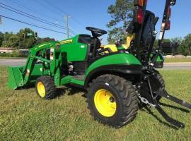 2022 John Deere 1025R Tractor