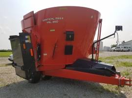 2022 Kuhn Knight VSL250 Grinders and Mixer