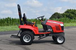 2022 Massey Ferguson GC1723E Tractor