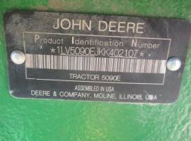 2020 John Deere 5090E Tractor