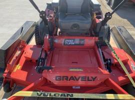 2020 Gravely Pro-Turn 472 Lawn and Garden