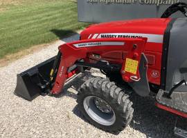 2020 Massey Ferguson 1526 Tractor