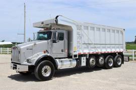 2020 Kenworth T800 Grain Truck