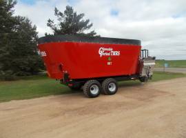 2019 Cloverdale 650T Grinders and Mixer