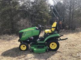 2019 John Deere 1025R Tractor