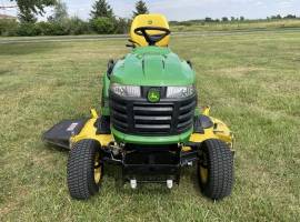 2019 John Deere X754 Lawn and Garden