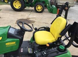 2018 John Deere 1025R Tractor