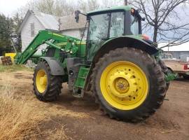 2017 John Deere 6175M Tractor
