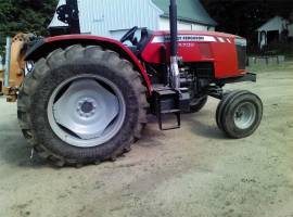 2017 Massey Ferguson 4708 Tractor