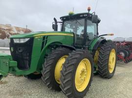 2017 John Deere 8370R Tractor