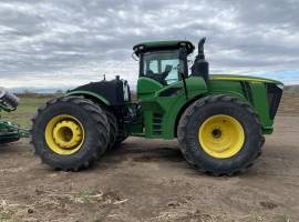 2017 John Deere 9520R Tractor