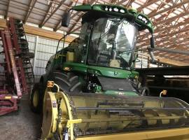 2016 John Deere 8700 Self-Propelled Forage Harvest