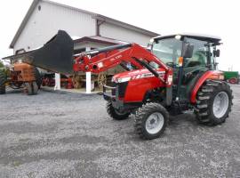 2015 Massey Ferguson 1758 Tractor