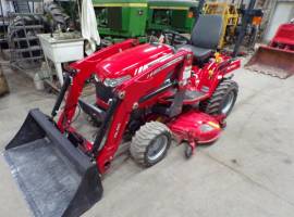 2015 Massey Ferguson GC1705 Tractor
