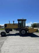 2015 Challenger WR9870 Self-Propelled Windrowers a