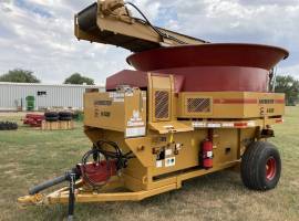 2015 Haybuster 1130 Grinders and Mixer