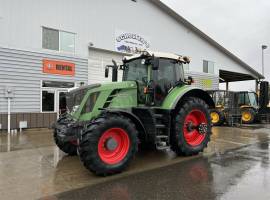 2014 Fendt 822 Vario Tractor