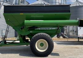 2013 Unverferth 8250 Grain Cart