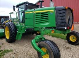 2013 John Deere R450 Self-Propelled Windrowers and