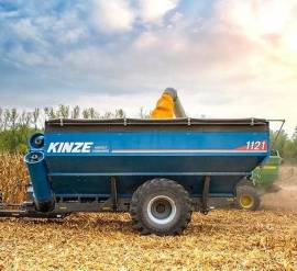 2022 Kinze 1121 Grain Cart