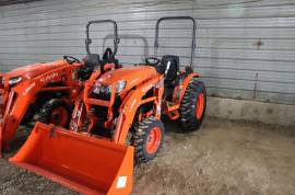 2022 Kubota LX2610SUHSD Tractor