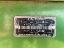 2012 John Deere S670 Combine