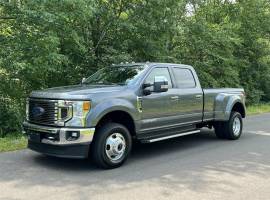 2022 Ford F350 SD XLT Pickup