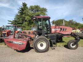 2011 MacDon M205 Self-Propelled Windrowers and Swa