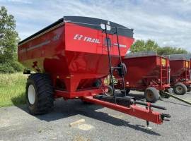 2022 E-Z Trail 550 Grain Cart