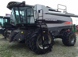 2009 Gleaner A86 Combine