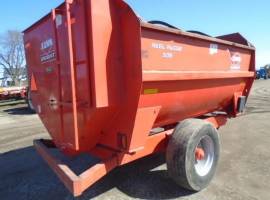 2009 Kuhn Knight 3136 Grinders and Mixer