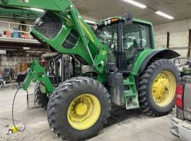 2008 John Deere 7430 Premium Tractor