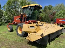 2005 New Holland HW365 Self-Propelled Windrowers a