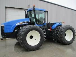 2005 New Holland TJ450 Tractor