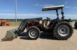 2004 AGCO GT75A Tractor