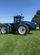 2003 New Holland TJ275 Tractor