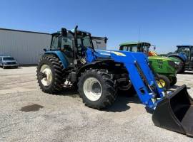 2000 New Holland TM165 Tractor