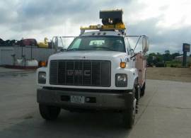 2000 GMC 7500 Bucket Truck TELELECT