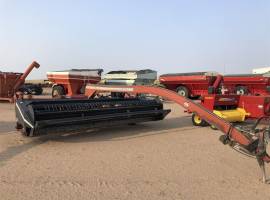1998 MacDon 5000 Pull-Type Windrowers and Swather