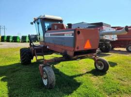 1995 Hesston 8400 Self-Propelled Windrowers and Sw